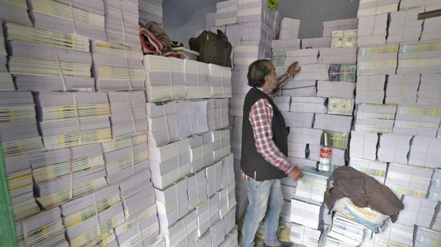 Approximately 900,000 books of NCERT were confiscated and printing machines.(HT Photo/Representative use)