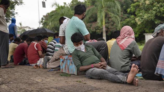 In the past, the Supreme Court struck down reservation in government jobs for castes such as Jats in Haryana and Marathas in Maharashtra in the absence of a detailed study.(AP)