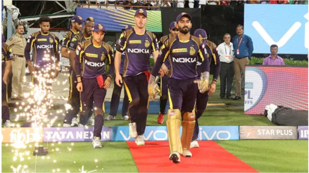 File image of Dinesh Karthik and KKR team.(IPL)