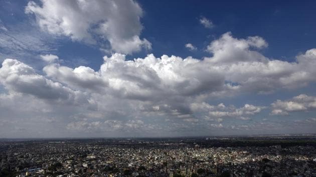 Clouds over the city seen from the Civic Centre at Minto Road in New Delhi on August 21. The national capital’s air quality has even improved to ‘good’ this month on occasions of ‘very heavy’ rainfall, HT reported. August has so far seen two ‘good’ air days, when the AQI improved to 50, on both August 13 and August 20. (Sanjeev Verma / HT Photo)