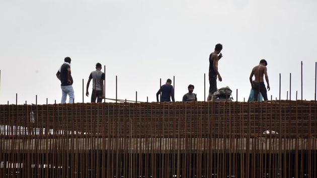 Construction underway on the Delhi-Meerut Expressway project. (Sakib Ali /Hindustan Times) Construction underway on the Delhi-Meerut Expressway project. (Sakib Ali /Hindustan Times)
