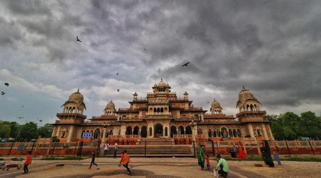 Monsoon clouds hover in the sky above the historic Albert Hall museum, in Jaipur.(PTI) Monsoon clouds hover in the sky above the historic Albert Hall museum, in Jaipur.(PTI)