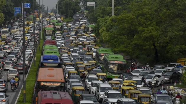 Validity of driving licenses and motor vehicle documents has been extended by the central government.(Biplov Bhuyan/HT PHOTO)