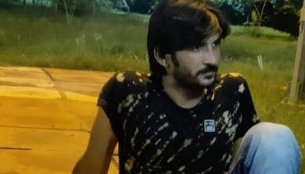 Sachin Tiwari as Sushant Singh Rajput. Sachin Tiwari as Sushant Singh Rajput.