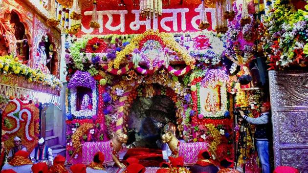 It has also been decided that visitors heading for the shrine will have to carry Covid-19 negative report not older than 48 hours.(HT Photo)