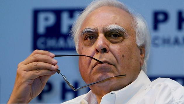 Senior Congress leader Kapil Sibal told HT that he wanted to be briefed on the meeting, which only four of the 23 leaders -- including Wasnik and Azad -- attended by virtue of being CWC members.(PTI)