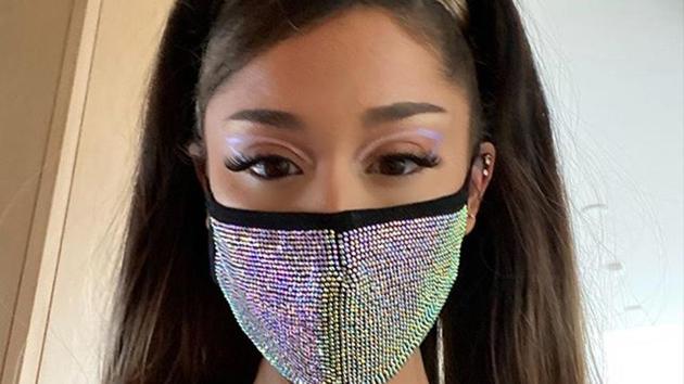 Mask Mascara And Unicorn Eyes Ariana Grande Owns Mask Fashion In New Instagram Selfie Fashion Trends Hindustan Times