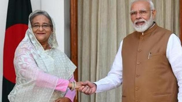 Prime Minister Narendra Modi greets Bangladesh Prime Minister Sheikh Hasina , Hyderabad House, New Delhi, October 5, 2019(Mohd Zakir/HT PHOTO)