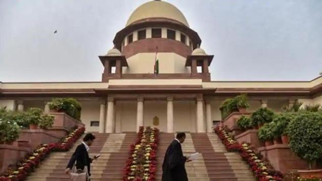 The Supreme Court in New Delhi. A five-judge bench headed by Justice Arun Mishra said the 2004 verdict of a constitution bench in the EV Chinnaiah case needs to be reconsidered and, therefore, the matter be placed before the Chief Justice of India for appropriate direction.(PTI file photo)
