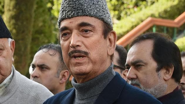Senior Congress leader Ghulam Nabi Azad has pitched for elections to the key organisational posts of state chief and district chief.(PTI File Photo)
