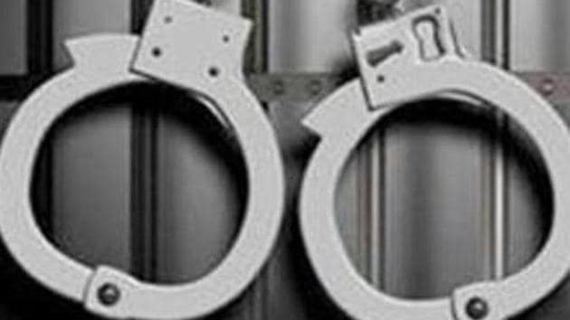 Two of the arrested men told their interrogators that they were members of Parcha Gang and confessed to their involvement in at least four other cases of snatching and robbery. (Representational image) Two of the arrested men told their interrogators that they were members of Parcha Gang and confessed to their involvement in at least four other cases of snatching and robbery. (Representational image)