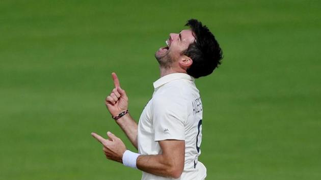 England's James Anderson celebrates the wicket of Pakistan's Azhar Ali(REUTERS)