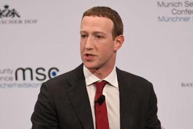 FILE PHOTO: Facebook Chairman and CEO Mark Zuckerberg speaks during the annual Munich Security Conference in Germany, February 15, 2020. REUTERS/Andreas Gebert/File photo (REUTERS) FILE PHOTO: Facebook Chairman and CEO Mark Zuckerberg speaks during the annual Munich Security Conference in Germany, February 15, 2020. REUTERS/Andreas Gebert/File photo (REUTERS)
