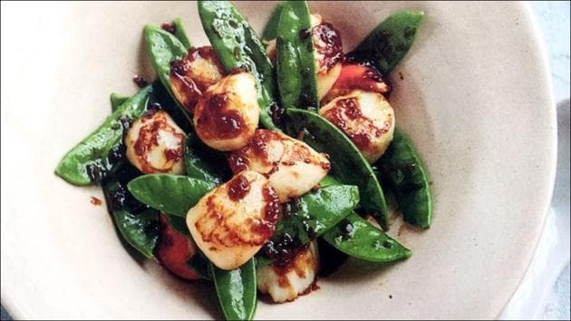 Recipe for oyster-sauce scallops to make at home(Twitter/Chinghehuang)