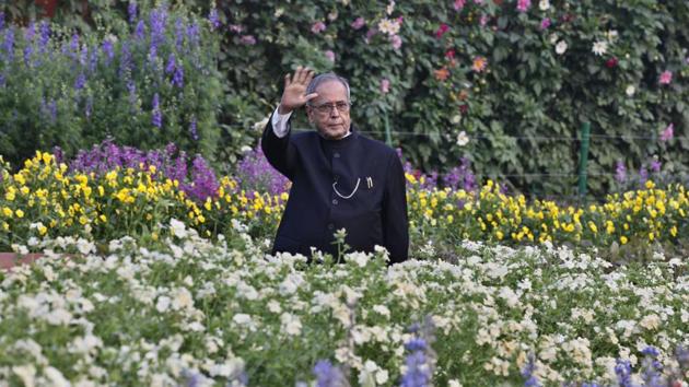 President Pranab Mukherjee waves at the media while taking a stroll at the Mughal Gardens after inaugurating it for the public at Rashtrapati Bhavan in New Delhi on February 15, 2014. Mukherjee served for 23 years as a member of the Congress Working Committee, the highest policy-making body of the party. A five-time Rajya Sabha and two-time Lok Sabha member, Mukherjee was conferred the Bharat Ratna, India’s highest civilian award in 2019. (Raj K Raj/HT Archive) President Pranab Mukherjee waves at the media while taking a stroll at the Mughal Gardens after inaugurating it for the public at Rashtrapati Bhavan in New Delhi on February 15, 2014. Mukherjee served for 23 years as a member of the Congress Working Committee, the highest policy-making body of the party. A five-time Rajya Sabha and two-time Lok Sabha member, Mukherjee was conferred the Bharat Ratna, India’s highest civilian award in 2019. (Raj K Raj/HT Archive)