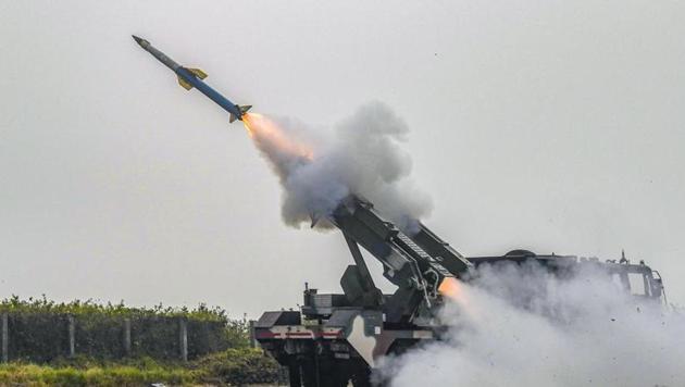 The Defence Research and Development Organisation (DRDO) has locally designed and developed the Pinaka multiple launch rocket system. It will now be produced by the firms to whom the contract has been awarded. (Image used for representation).(PTI PHOTO.) The Defence Research and Development Organisation (DRDO) has locally designed and developed the Pinaka multiple launch rocket system. It will now be produced by the firms to whom the contract has been awarded. (Image used for representation).(PTI PHOTO.)