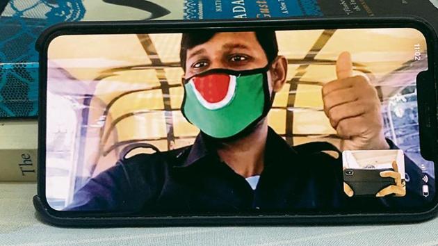 At this very moment, while talking, the masked Raju is driving a customer to Sector 6— but he rushes to assure that he is chatting through his mobile’s earphones, and that his hands are safely placed on the auto’s steering handle.(MA Soofi)