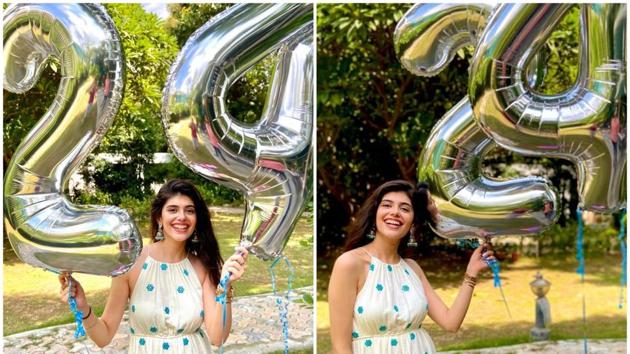Sanjana Sanghi turned 24 on Wednesday.