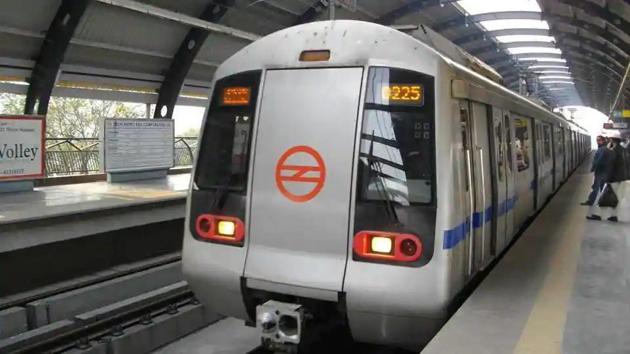 The order was issued by chief secretary Vijay Dev after transport minister Kailash Gahlot held a review meeting with DMRC officials, including its chief Mangu Singh on how train services will be resumed.(File photo for representation)