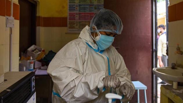 The Odisha government on Friday approved the establishment of new Covid-19 hospitals and additional facility in the district of Cuttack, Koraput and Khurda as the infection surged in those areas. Odisha has so far reported 1,16,678 cases of which close to 26,000 are now in various hospitals. (Image used for representation). (HT PHOTO.)