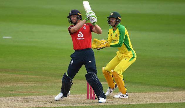 Jos Buttler got England off to a fantastic start pummelling 44 off 29 with five fours and two sixes before he was out to Ashton Agar. (icc)