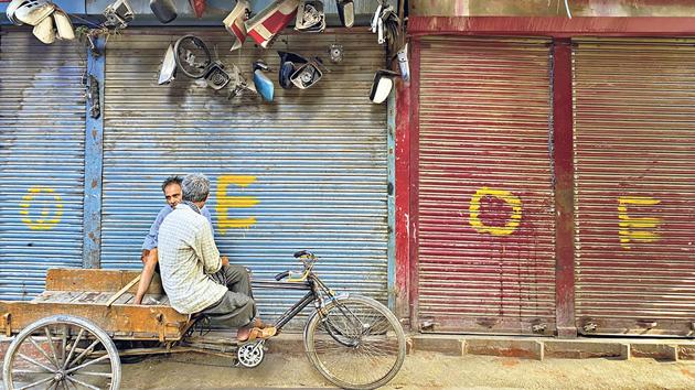 Shops in Old Delhi’s Chatta Sheikh Mangloo(Mayank Austen Soofi)