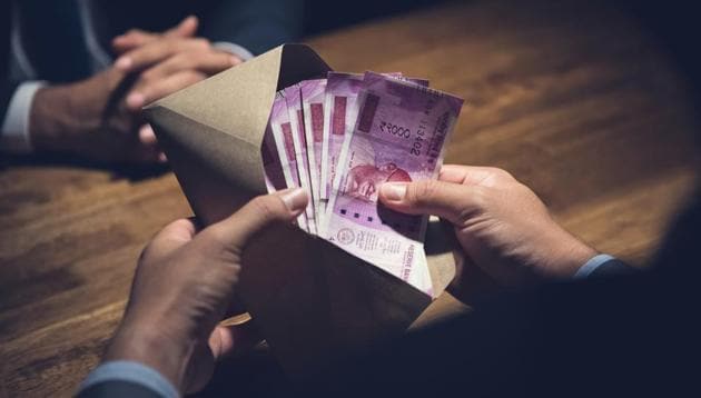 As per vigilance officials, the racket has brought to the fore the rampant corruption in the excise department as it involves a number of officers who are allegedly taking monthly bribes from businessmen and transporters for ferrying goods in and out of the state without paying the goods and services tax (GST). (Representational image)(Getty Images/iStockphoto)