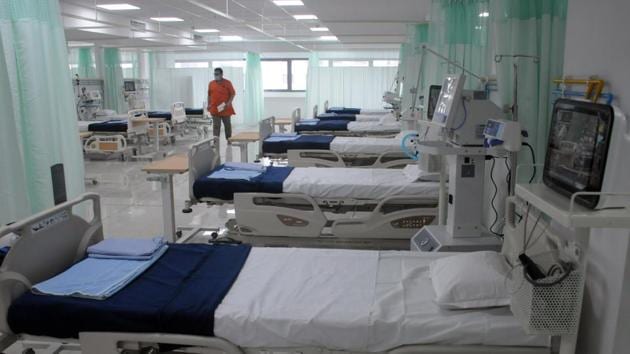 A total of 12 private hospitals located in Pimpri-Chinchwad have paid a cumulative refund of Rs 37, 27,930 to patients(HT PHOTO) A total of 12 private hospitals located in Pimpri-Chinchwad have paid a cumulative refund of Rs 37, 27,930 to patients(HT PHOTO)