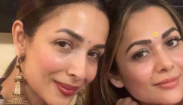 Amrita Arora has slammed those sharing Malaika Arora’s Covid-19 test result on social media.