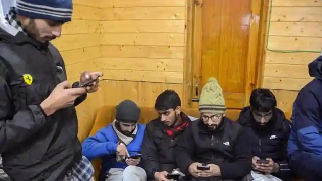The 4G mobile internet services in Ganderbal and Udhampur would continue till September 30, unless modified earlier, the order said, adding no report of misuse has been received from the two districts. (PTI Photo) The 4G mobile internet services in Ganderbal and Udhampur would continue till September 30, unless modified earlier, the order said, adding no report of misuse has been received from the two districts. (PTI Photo)
