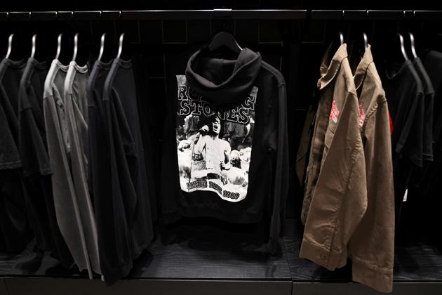 Merchandise for sale is pictured at the new flagship Rolling Stones store named 'RS No. 9 Carnaby' in London, Britain, September 8, 2020. (REUTERS) Merchandise for sale is pictured at the new flagship Rolling Stones store named 'RS No. 9 Carnaby' in London, Britain, September 8, 2020. (REUTERS)