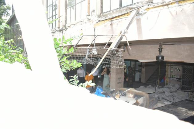 Kangana Ranaut was spotted walking around the demolished areas of her office. (Varinder chawla)