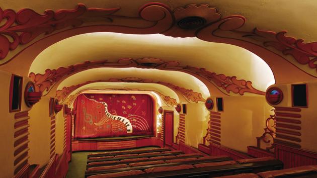 Mumbai’s Liberty Cinema in 2008. Liberty, an Art Deco cinema, was described as “an exquisite jewel box of rococo decoration enhanced by a coloured lighting scheme suggesting a fairyland far away from the bustle and tumult in the streets outside” by David Vinnels and Brent Skelly, authors of Bollywood Showplaces: Cinema Theatres in India. (Anshuman Poyrekar / HT Archive)