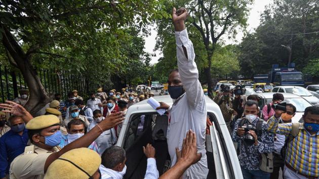 A protester is detained by police during a protest demanding compensation for workers who died on Covid-19 duty, in Civil Lines, New Delhi on September 8. The city reported 28 deaths due to the infection on September 10, as against 68 on the previous peak day of June 23. (Biplov Bhuyan / HT Photo) A protester is detained by police during a protest demanding compensation for workers who died on Covid-19 duty, in Civil Lines, New Delhi on September 8. The city reported 28 deaths due to the infection on September 10, as against 68 on the previous peak day of June 23. (Biplov Bhuyan / HT Photo)