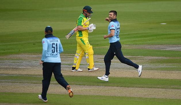 Fast bowler Mark Wood finished with 3/54 including the wickets of Australia captain Aaron Finch and all-rounders Marcus Stoinis and Marsh (Getty)