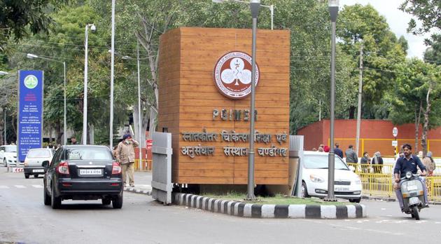 PGIMER was one of the centres of the ICMR’s national trial for convalescent plasma therapy.(HT FILE PHOTO) PGIMER was one of the centres of the ICMR’s national trial for convalescent plasma therapy.(HT FILE PHOTO)
