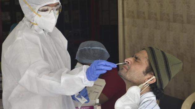 The number of active cases in the city has increased over the last 10 days as the number of tests has increased.(Representational Photo/HT) The number of active cases in the city has increased over the last 10 days as the number of tests has increased.(Representational Photo/HT)