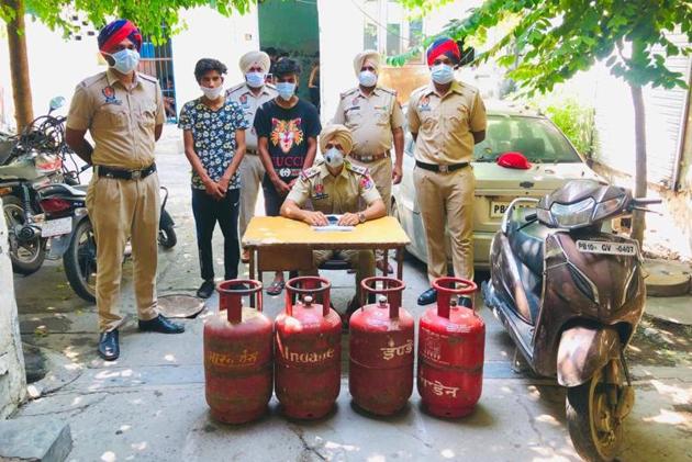 The accused in police custody in Ludhiana on Sunday. (HT Photo) The accused in police custody in Ludhiana on Sunday. (HT Photo)