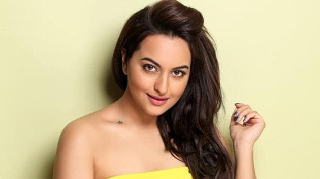 Sonakshi Sinha X Videos - Sonakshi Sinha on completing 10 years in Bollywood: I wasn't asked if I  want to , I was told to do Dabangg! | Bollywood - Hindustan Times