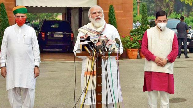 PM Narendra Modi addresses the media ahead of the monsoon session in the presence of Union ministers Pralhad Joshi and Arjun Ram Meghwal on Monday.(PIB)