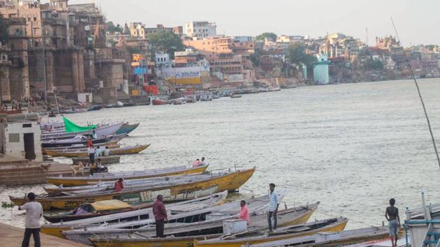 Boats anchored at a Ganga ghat in Varanasi, Uttar Pradesh.(PTI) Boats anchored at a Ganga ghat in Varanasi, Uttar Pradesh.(PTI)