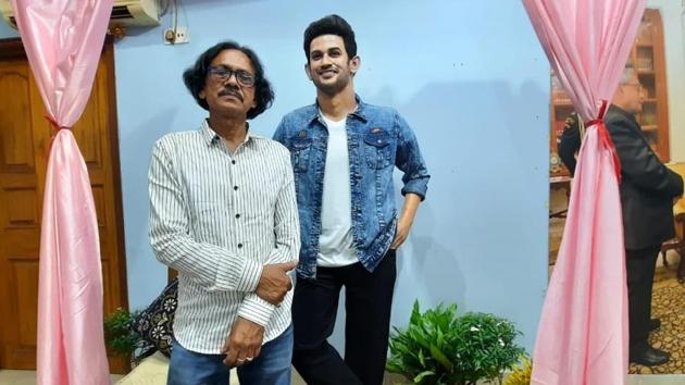 Sculptor Sukanto Roy with the wax statue of Sushant Singh Rajput.