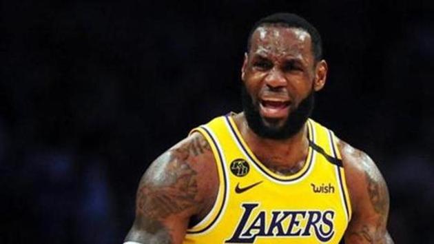 Los Angeles Lakers forward LeBron James (23) reacts against the Milwaukee Bucks during the second half at Staples Center.(USA TODAY Sports) Los Angeles Lakers forward LeBron James (23) reacts against the Milwaukee Bucks during the second half at Staples Center.(USA TODAY Sports)