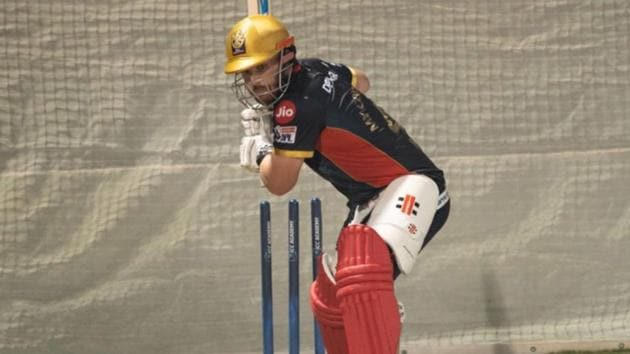 IPL 2020: Aaron Finch gets a hitout in the nets (Image Credit: RCB/Twitter) IPL 2020: Aaron Finch gets a hitout in the nets (Image Credit: RCB/Twitter)