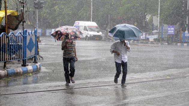 Officials said vehicles operating between Sikkim and Siliguri and Kalimpong and Siliguri are taking a detour because of damage to NH-10 that had to be stalled because a portion of the highway is still inundated.(Representational Image)