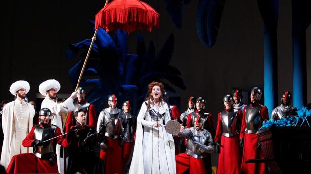 FILE PHOTO: Cast member Renee Fleming, playing the part of Armida, sings during a dress rehearsal of the opera "Armida" at the Metropolitan Opera in New York April 9, 2010.(REUTERS)