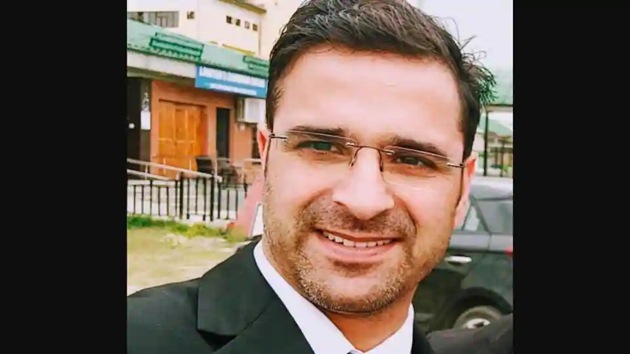 Hours before his death, Babar Qadri had done a Facebook live, where he had said that he was receiving intimidating messages after he wrote against High Court Bar Association president Mian Qayoom. (Facebook) Hours before his death, Babar Qadri had done a Facebook live, where he had said that he was receiving intimidating messages after he wrote against High Court Bar Association president Mian Qayoom. (Facebook)