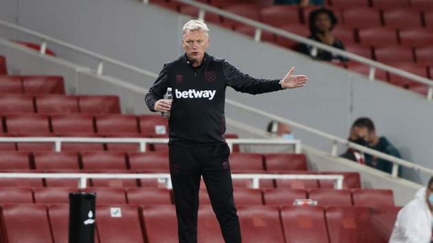 FILE PHOTO: Soccer Football - Premier League - Arsenal v West Ham United - Emirates Stadium, London, Britain - September 19, 2020. West Ham United manager David Moyes. Pool via REUTERS/Ian Walton/File Photo (Pool via REUTERS)