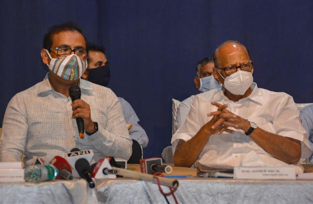 Maharashtra State Health Minister Rajesh Tope addresses a press conference after Kolhapur and Satara Covid-19 review meeting, in Karad.(PTI)