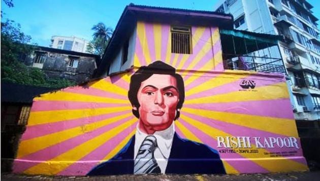 A street art on Rishi Kapoor.